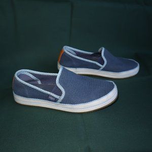 Ugg blue canvas slip on shoe size 6